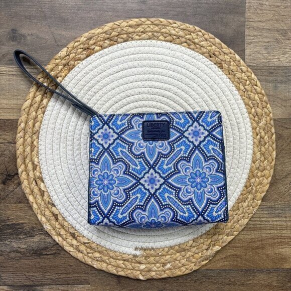 Liberty Of London Blue Toiletry Cosmetic Bag Wristlet - Picture 1 of 6